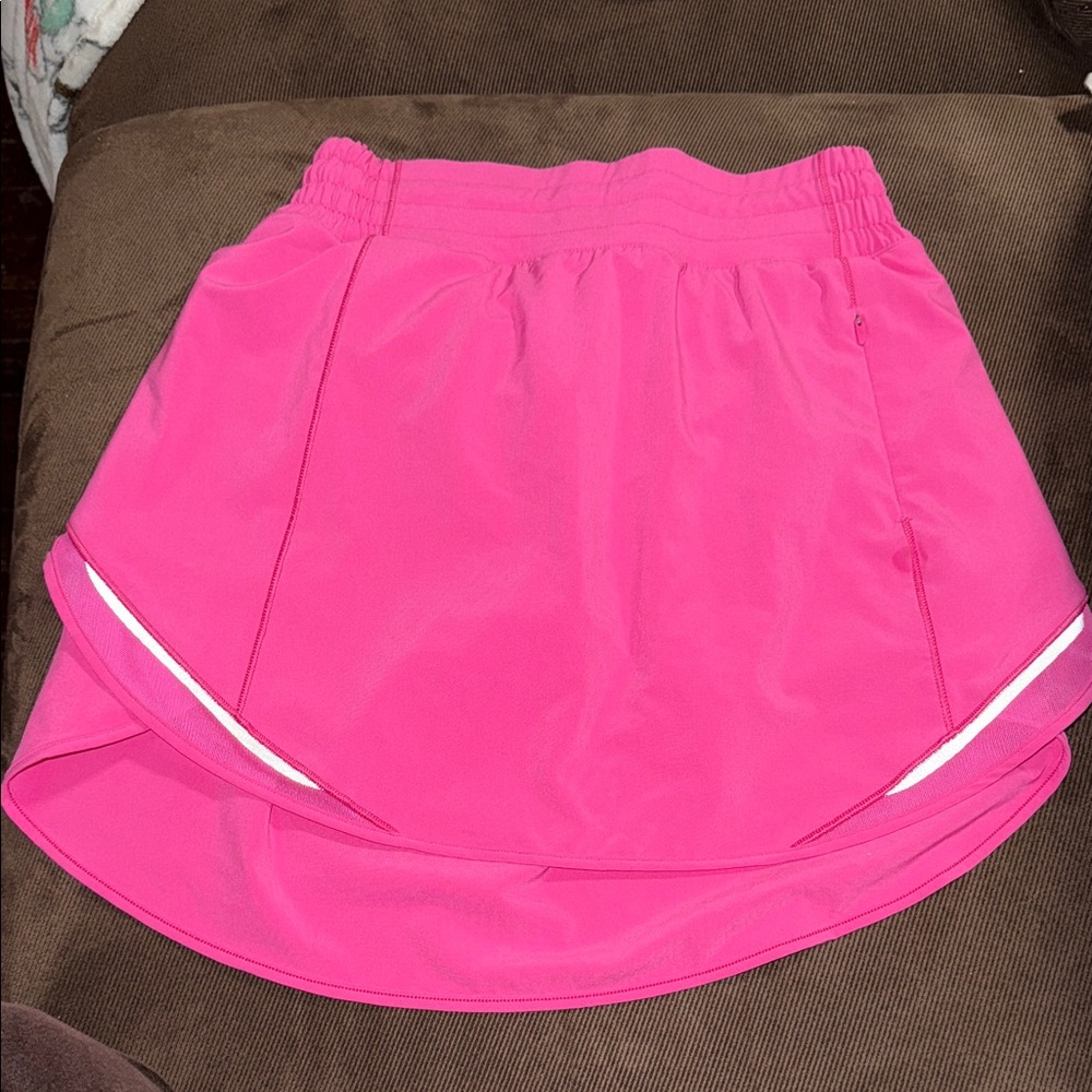 Lululemon Women's Pink Skirt - Picture 4 of 8